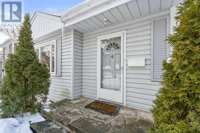 394 Wilson Avenue, Burlington, Ontario  L7L 2M9 - Photo 5 - W12822046