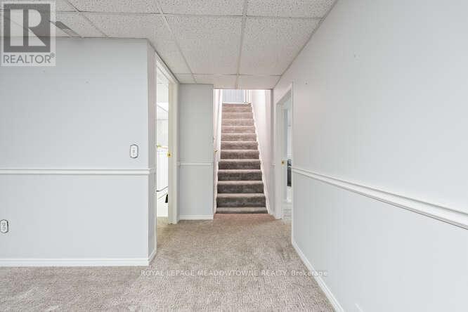 394 Wilson Avenue, Burlington, Ontario  L7L 2M9 - Photo 36 - W12822046