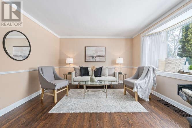 394 Wilson Avenue, Burlington, Ontario  L7L 2M9 - Photo 7 - W12822046