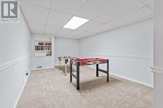 394 Wilson Avenue, Burlington, Ontario  L7L 2M9 - Photo 37 - W12822046