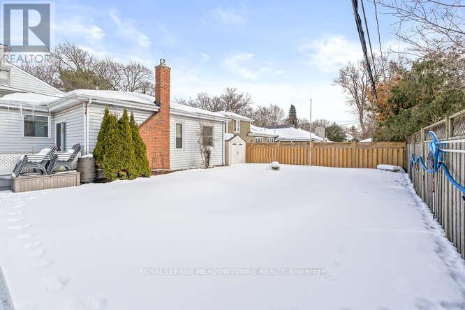 394 Wilson Avenue, Burlington, Ontario  L7L 2M9 - Photo 44 - W12822046