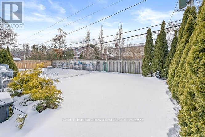 394 Wilson Avenue, Burlington, Ontario  L7L 2M9 - Photo 45 - W12822046