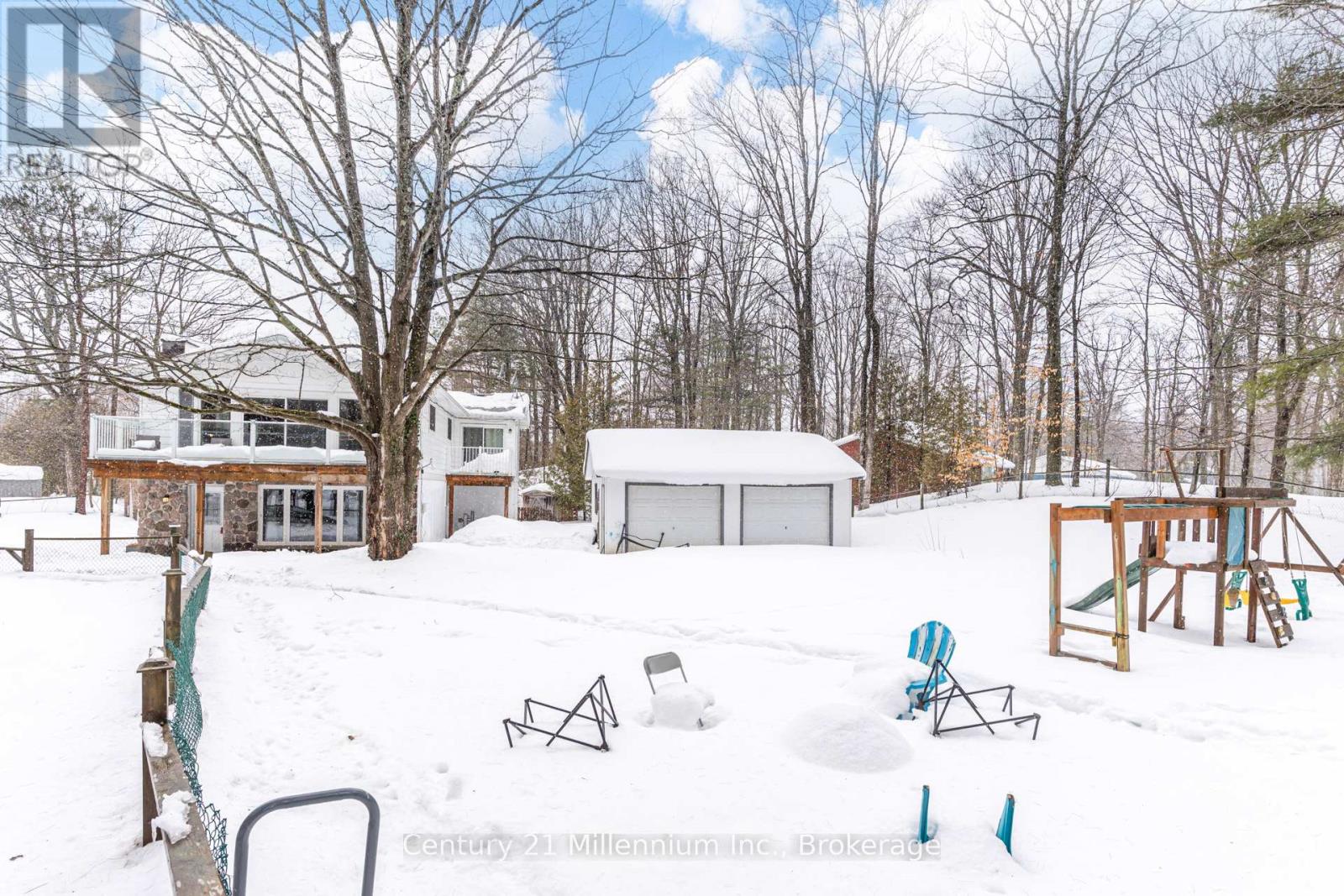 6 Burton Crescent, South Bruce Peninsula, Ontario N0H 2G0 - Photo 3 - X12822122