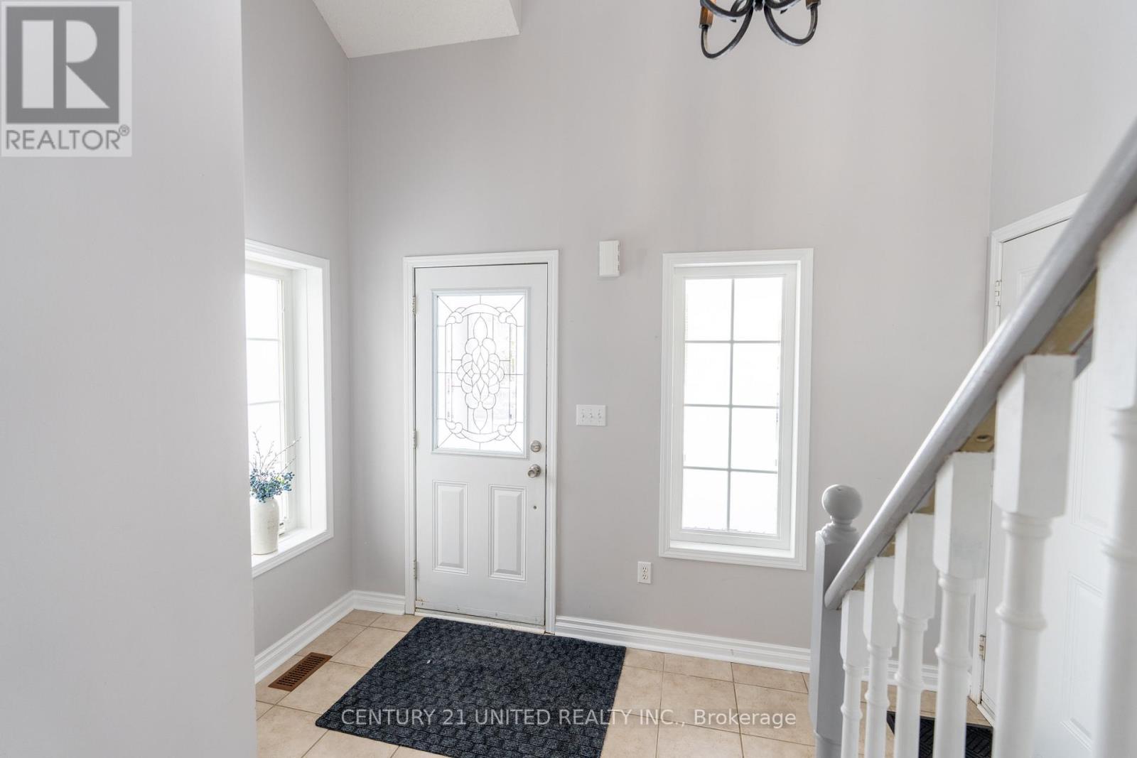 1360 Ireland Drive, Peterborough, Ontario  K9K 0B1 - Photo 3 - X12822104