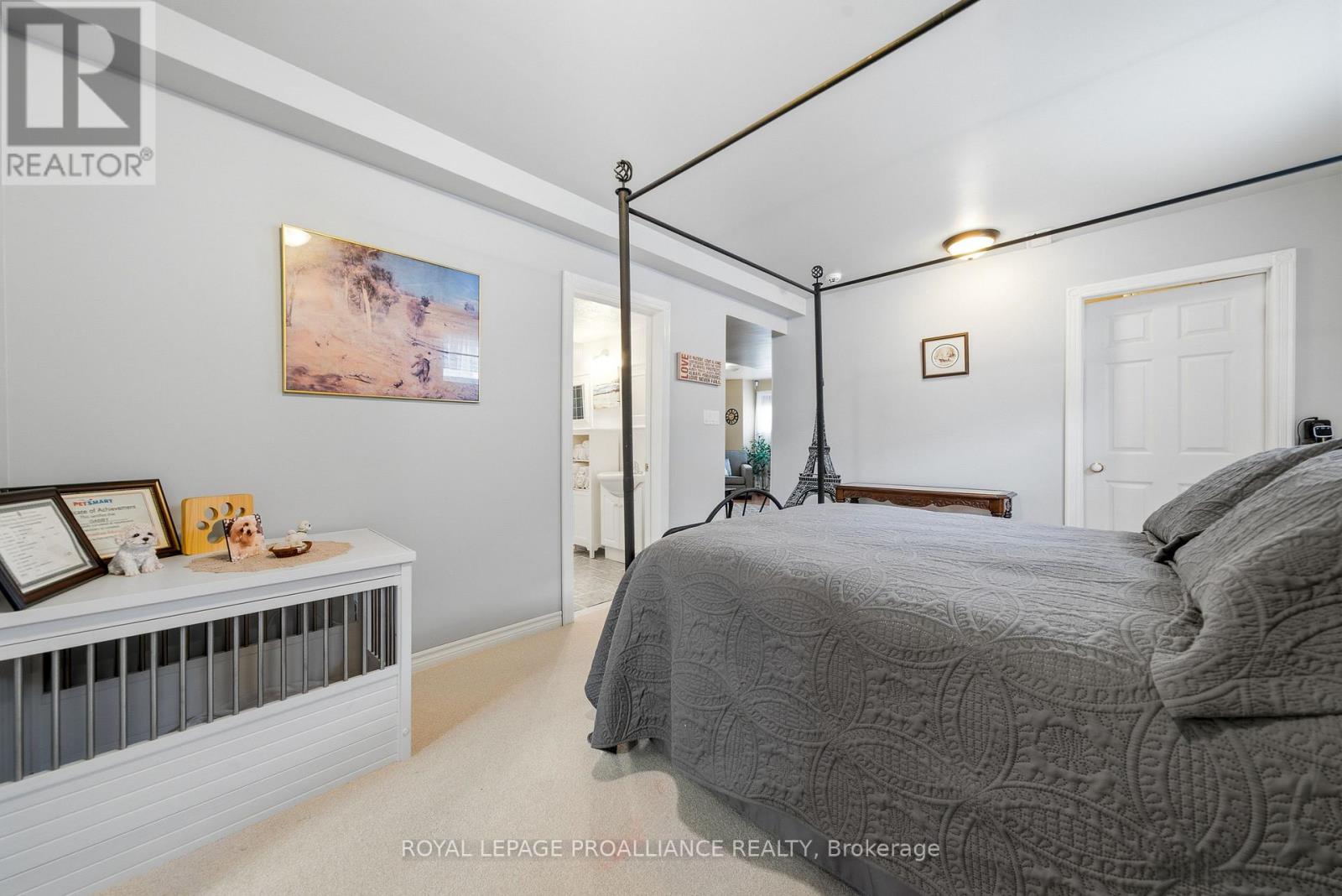 229 West Street, Quinte West, Ontario  K8V 2N1 - Photo 21 - X12822194