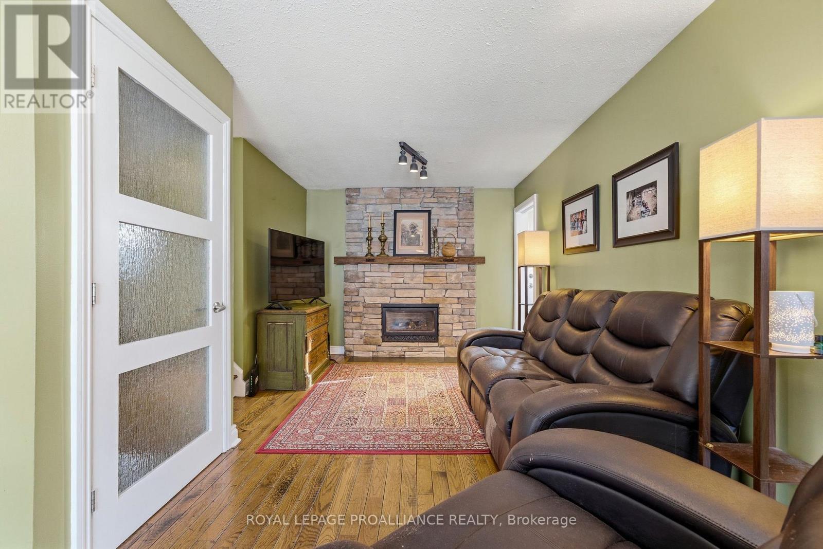 23 Diamond Crescent, Belleville, Ontario  K8N 5G5 - Photo 34 - X12822320