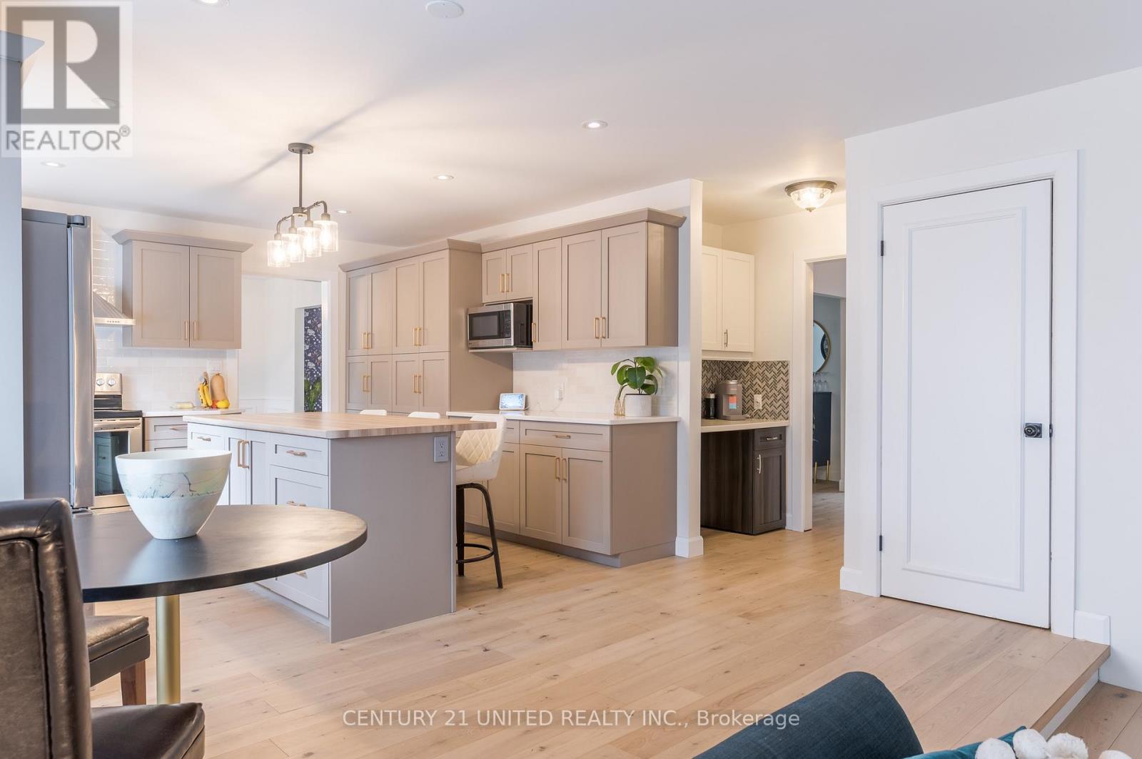 193 Kenedon Drive, Kawartha Lakes, Ontario  K0L 2W0 - Photo 22 - X12822354