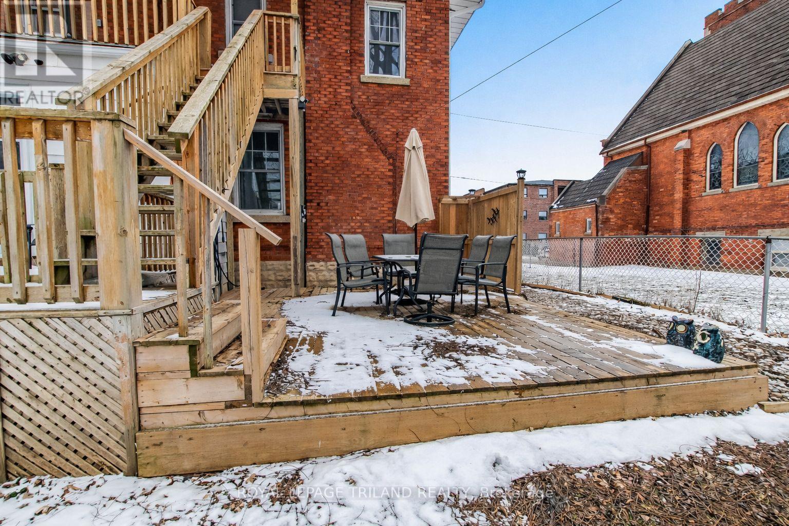 24 Flora Street, St. Thomas, Ontario  N5P 2X4 - Photo 34 - X12822062