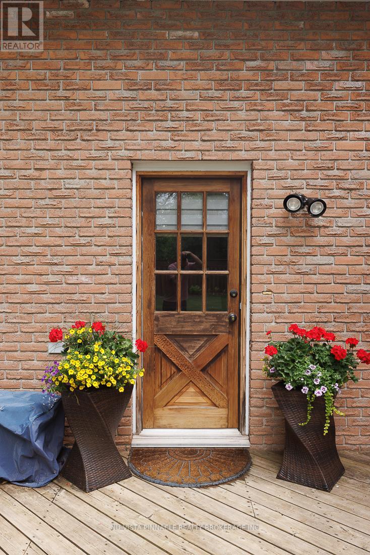 49 Main Street S, Bluewater, Ontario  N0M 1G0 - Photo 38 - X12822152