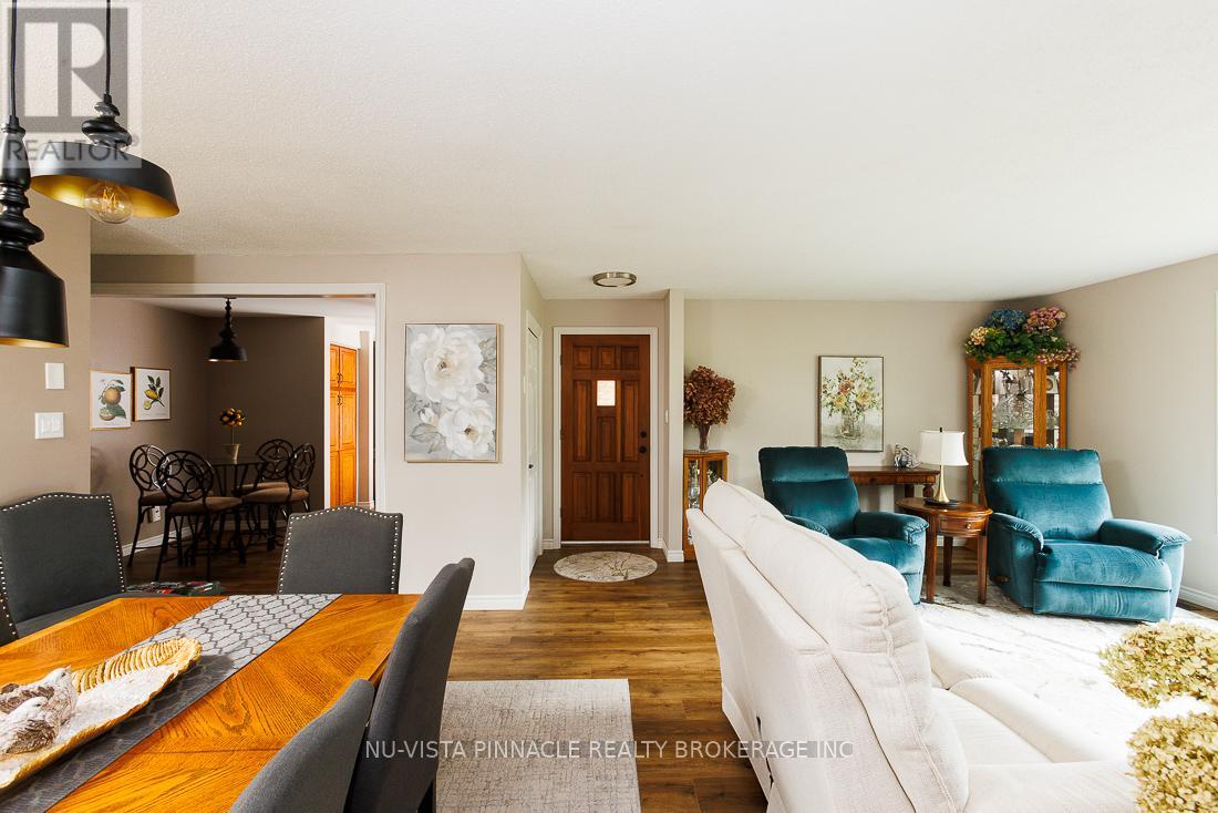 49 Main Street S, Bluewater, Ontario  N0M 1G0 - Photo 7 - X12822152