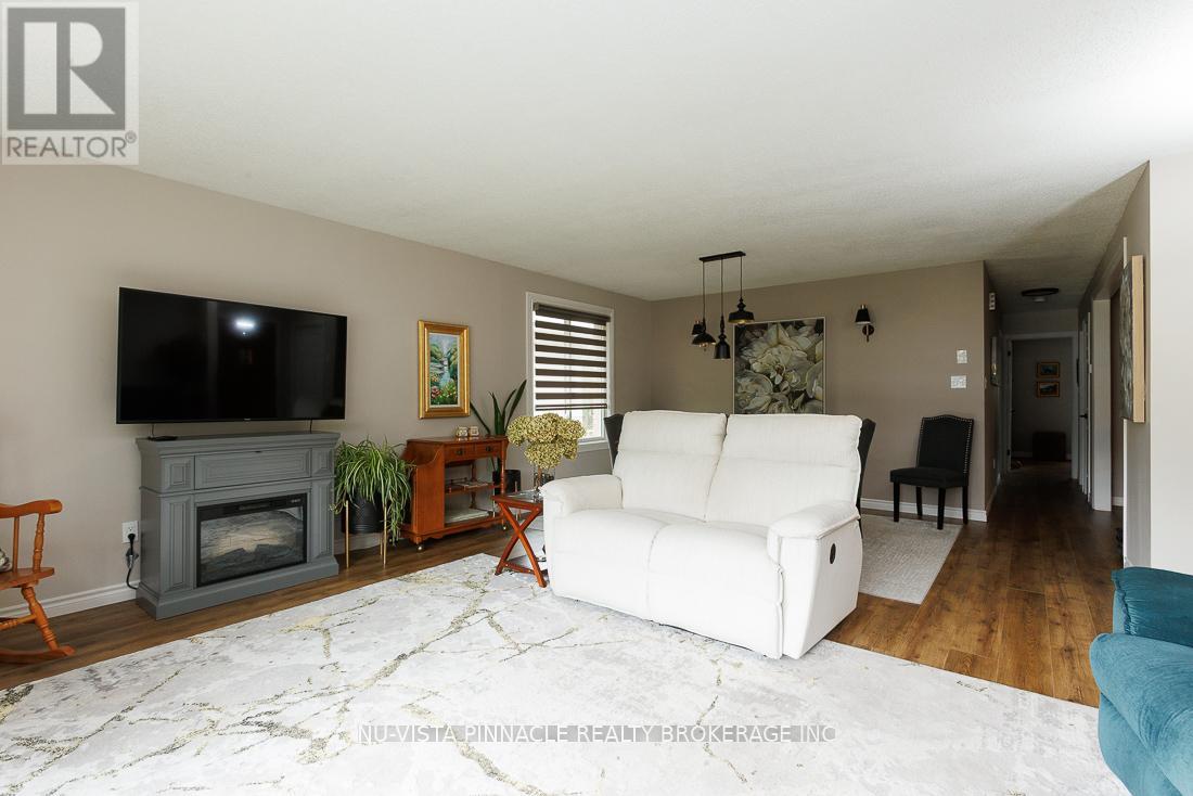 49 Main Street S, Bluewater, Ontario  N0M 1G0 - Photo 8 - X12822152