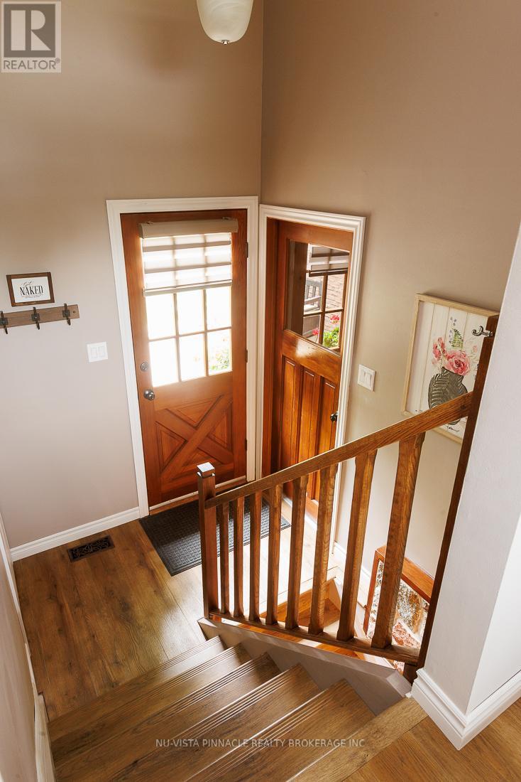 49 Main Street S, Bluewater, Ontario  N0M 1G0 - Photo 9 - X12822152