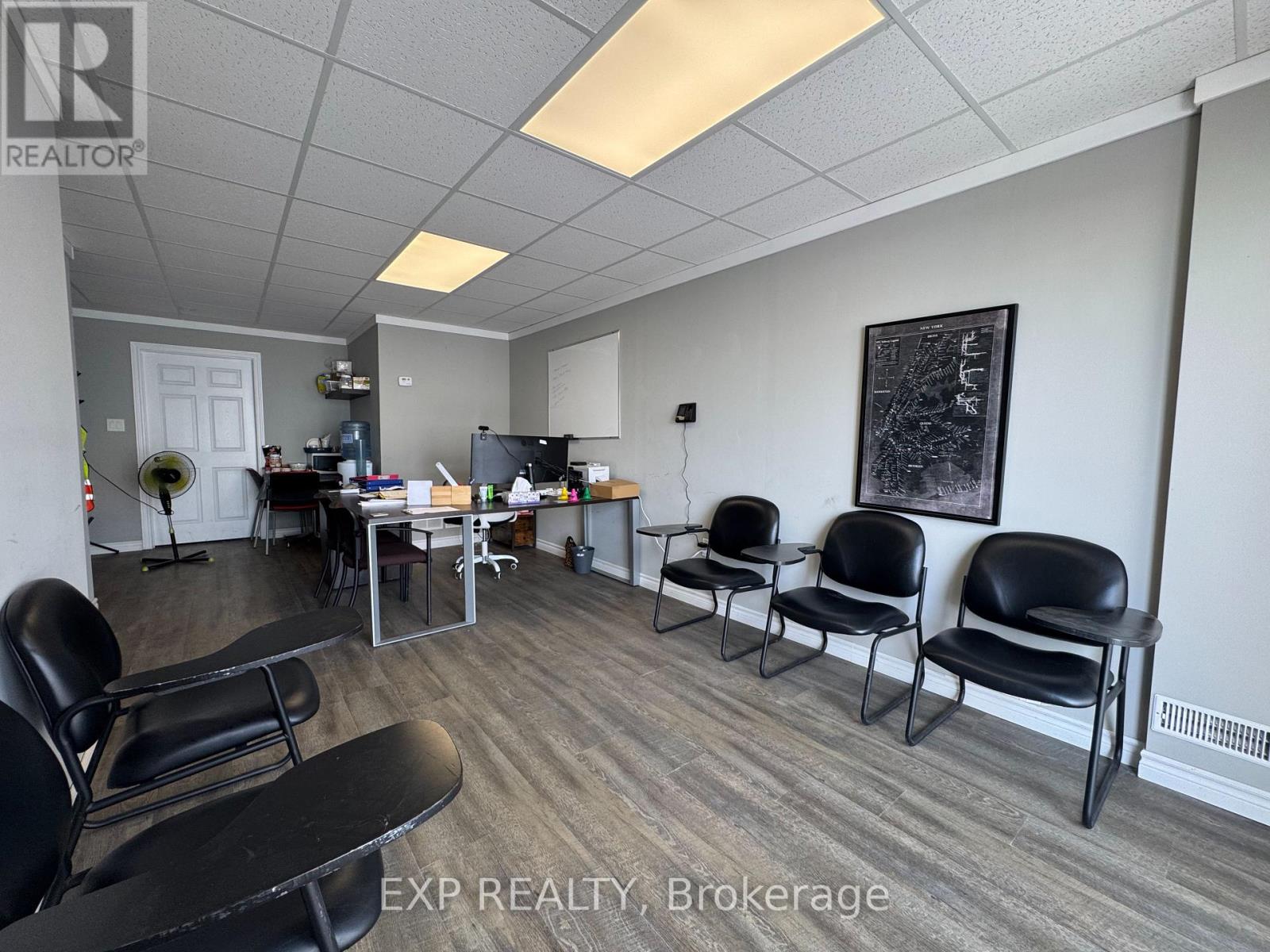 5 - 540 Clarke Road, London East, Ontario  N5V 2C7 - Photo 6 - X12822182