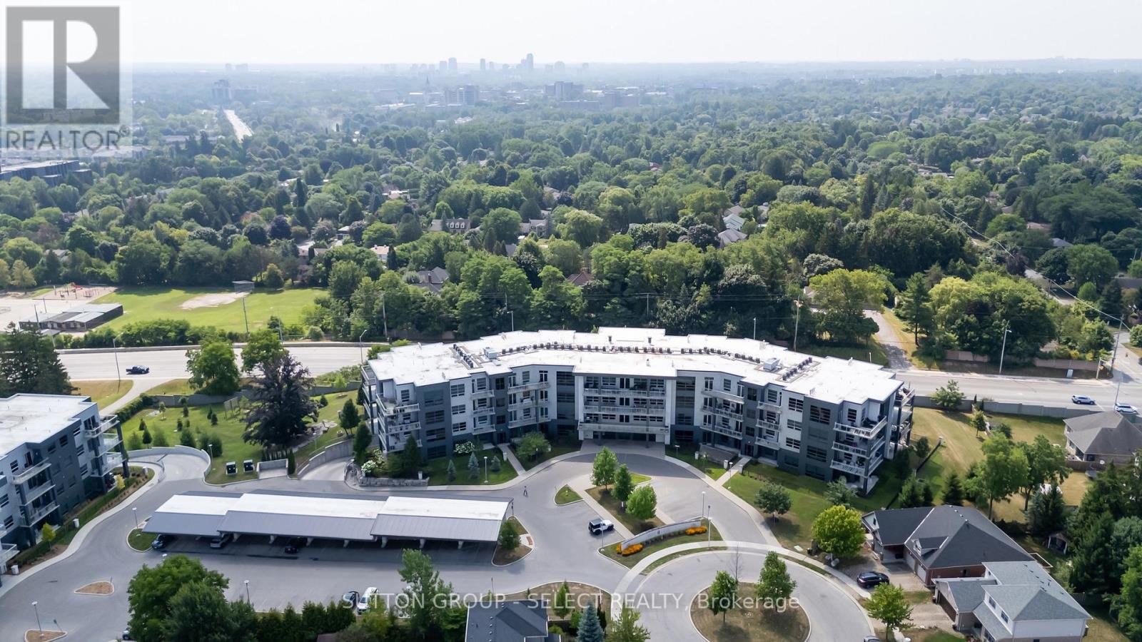 206 - 1705 Fiddlehead Place, London North, Ontario  N6G 5M6 - Photo 2 - X12822196