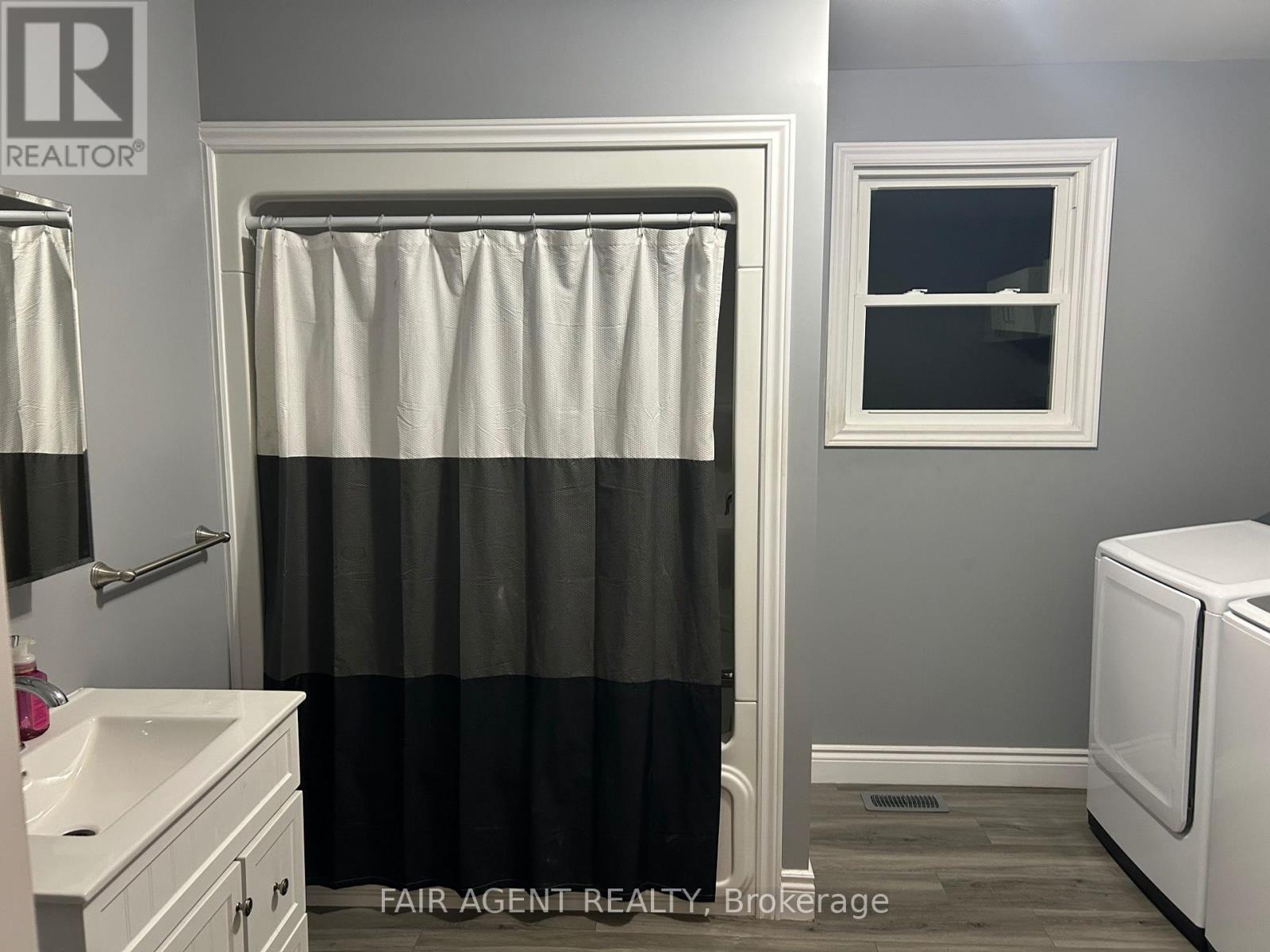 81 Bank Street S, Renfrew, Ontario  K7V 2E7 - Photo 6 - X12822260