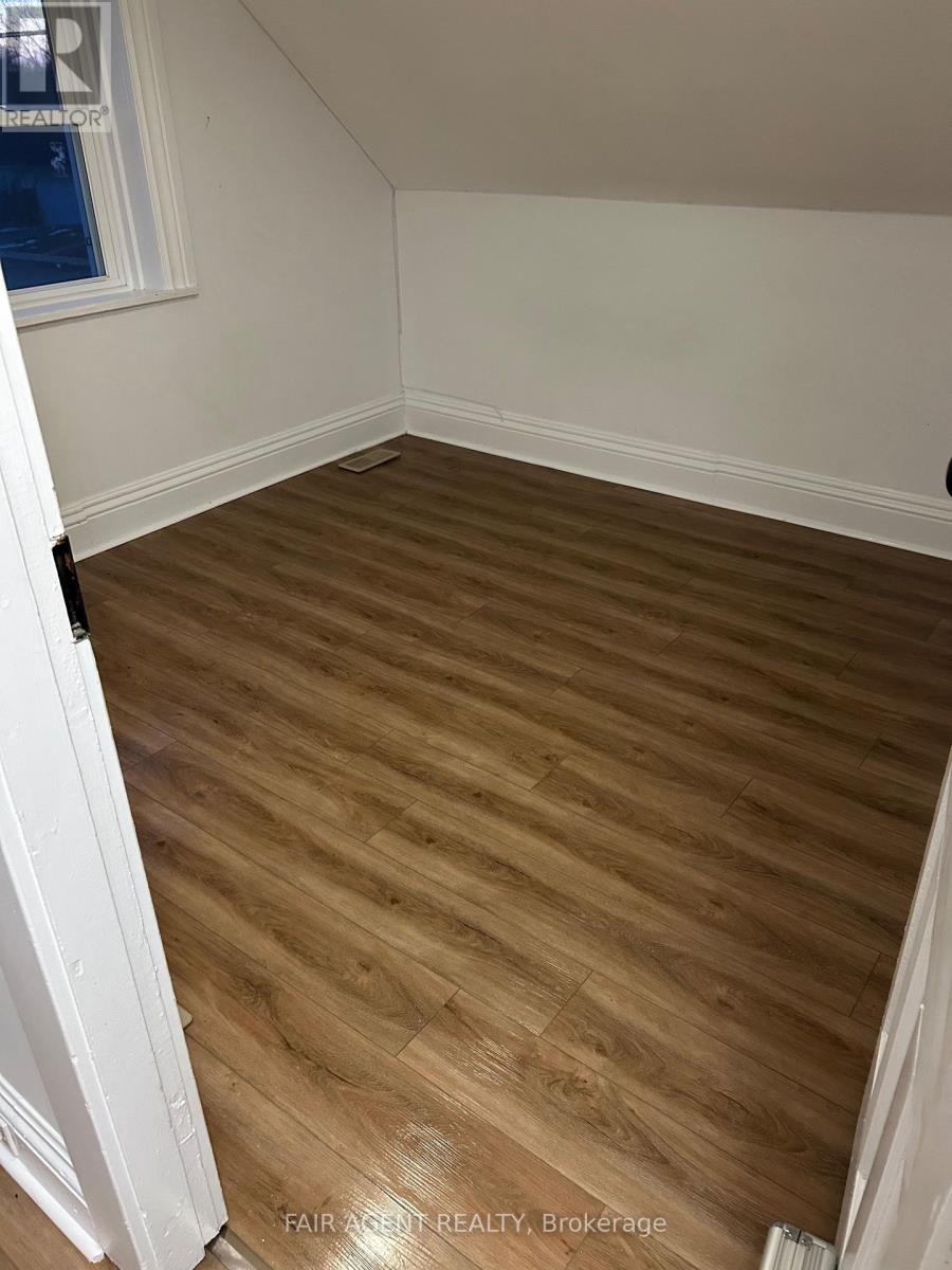 81 Bank Street S, Renfrew, Ontario  K7V 2E7 - Photo 9 - X12822260