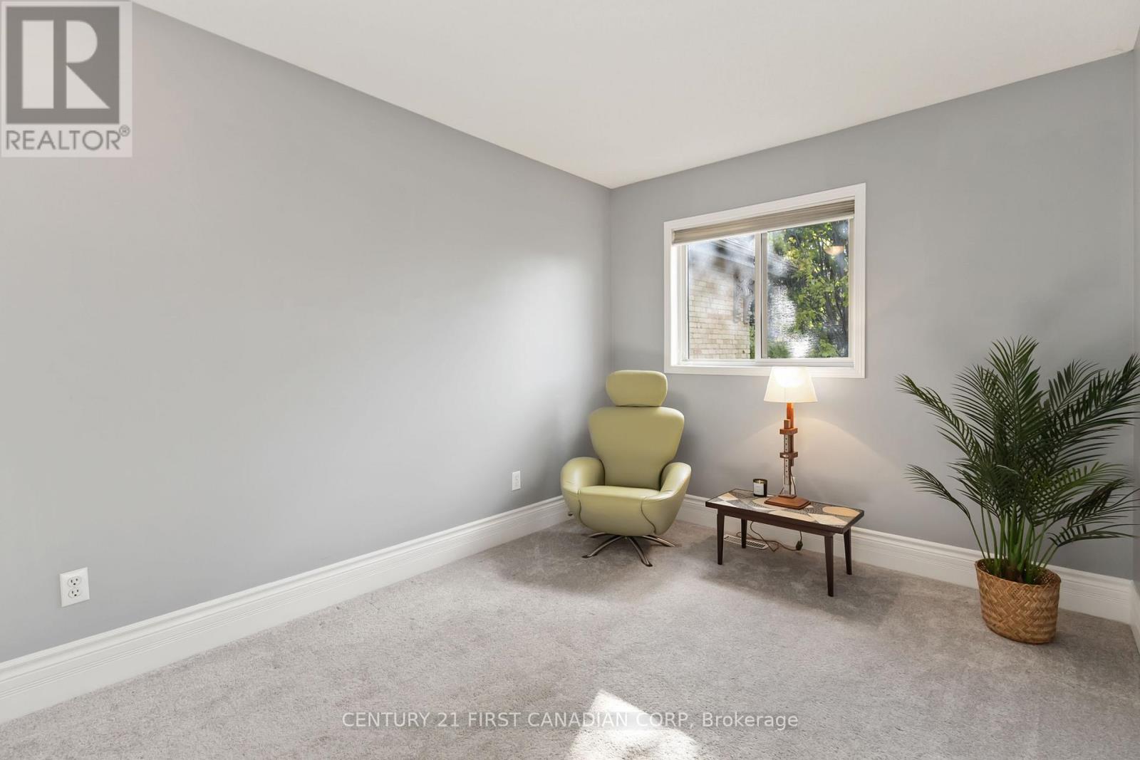 4 - 609 Colborne Street, London East, Ontario  N6B 2V3 - Photo 19 - X12822280