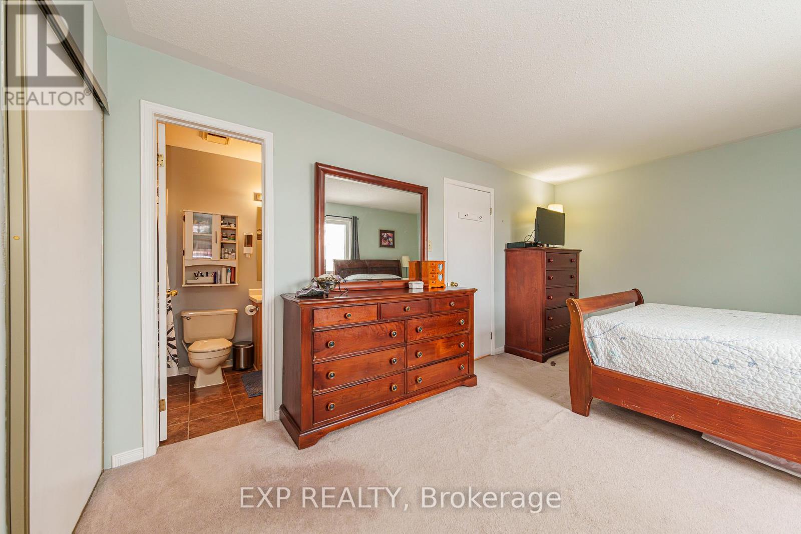 157 Huntersfield Drive, Ottawa, Ontario  K1T 3M1 - Photo 16 - X12822106