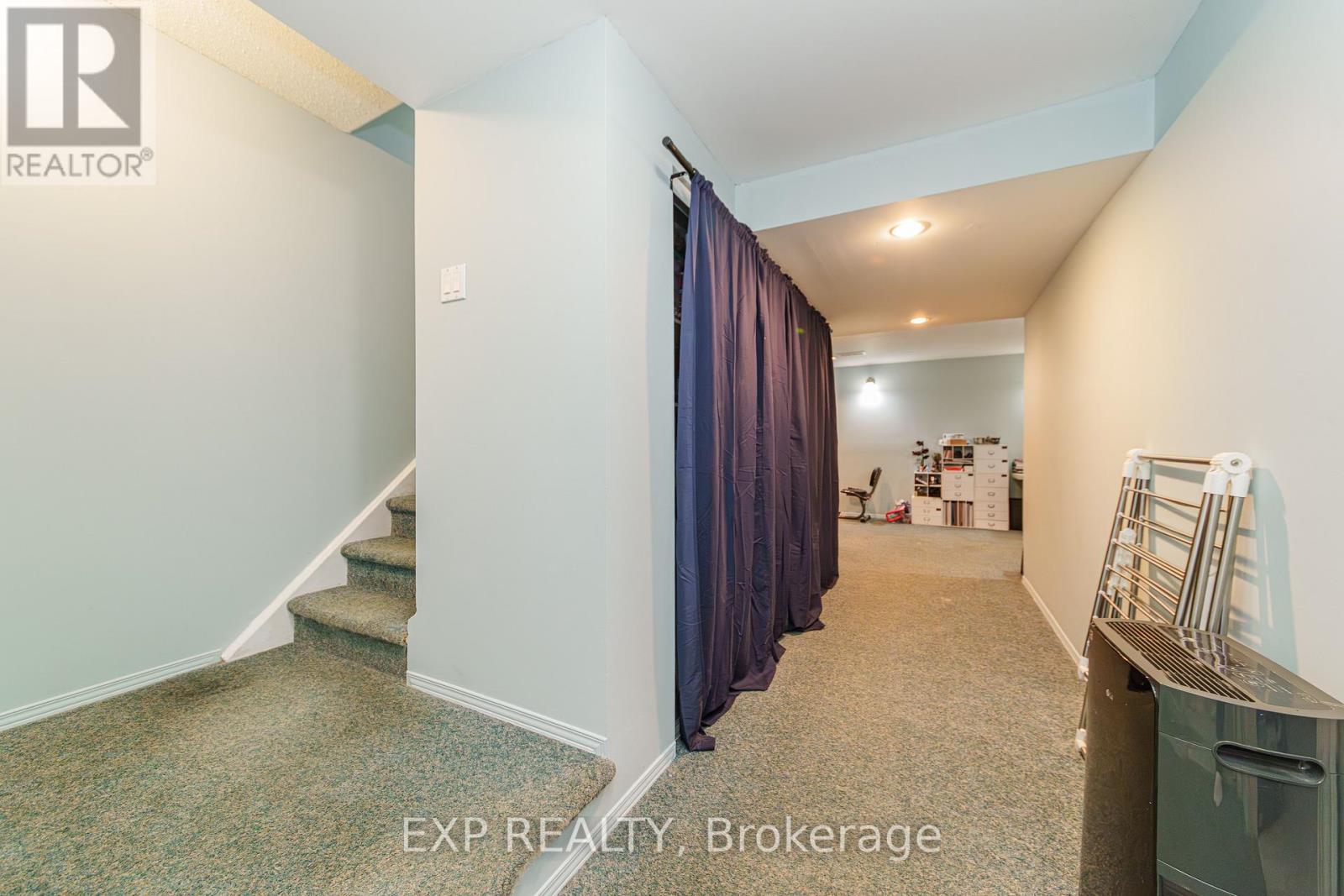 157 Huntersfield Drive, Ottawa, Ontario  K1T 3M1 - Photo 23 - X12822106