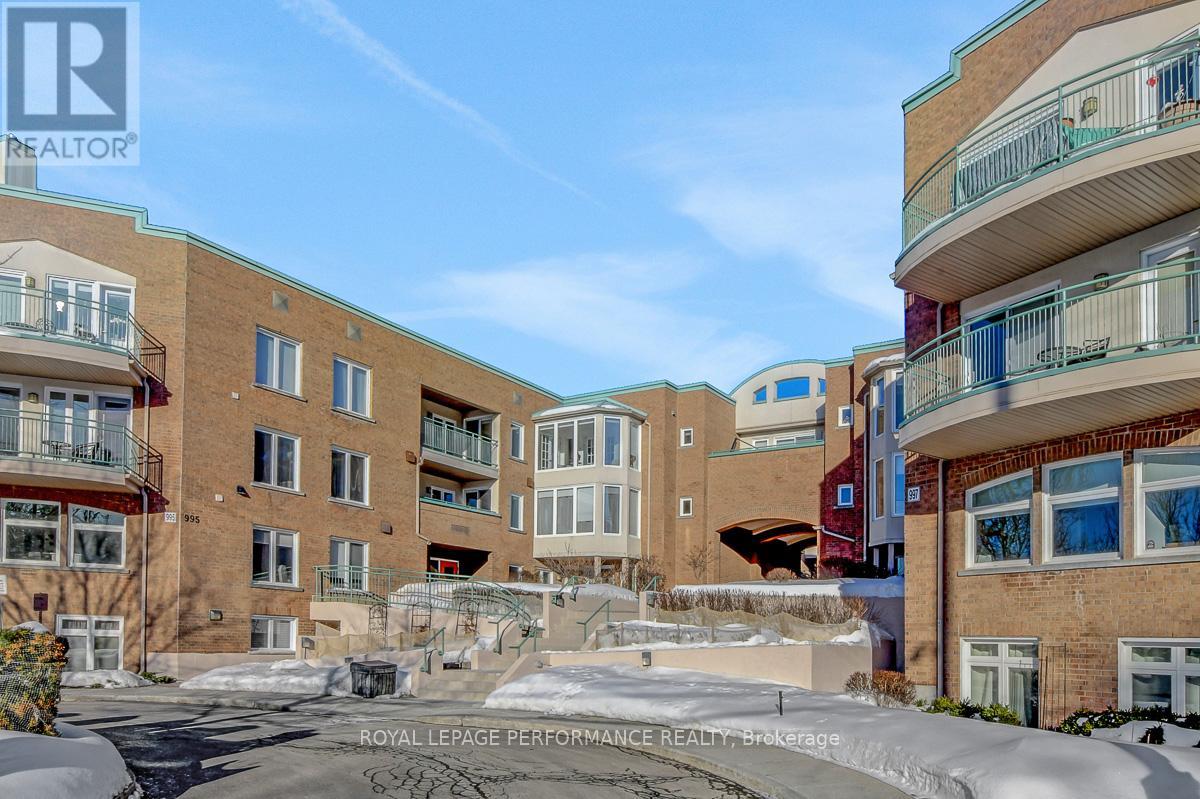 401D - 1 COLUMBUS AVENUE, ottawa, Ontario