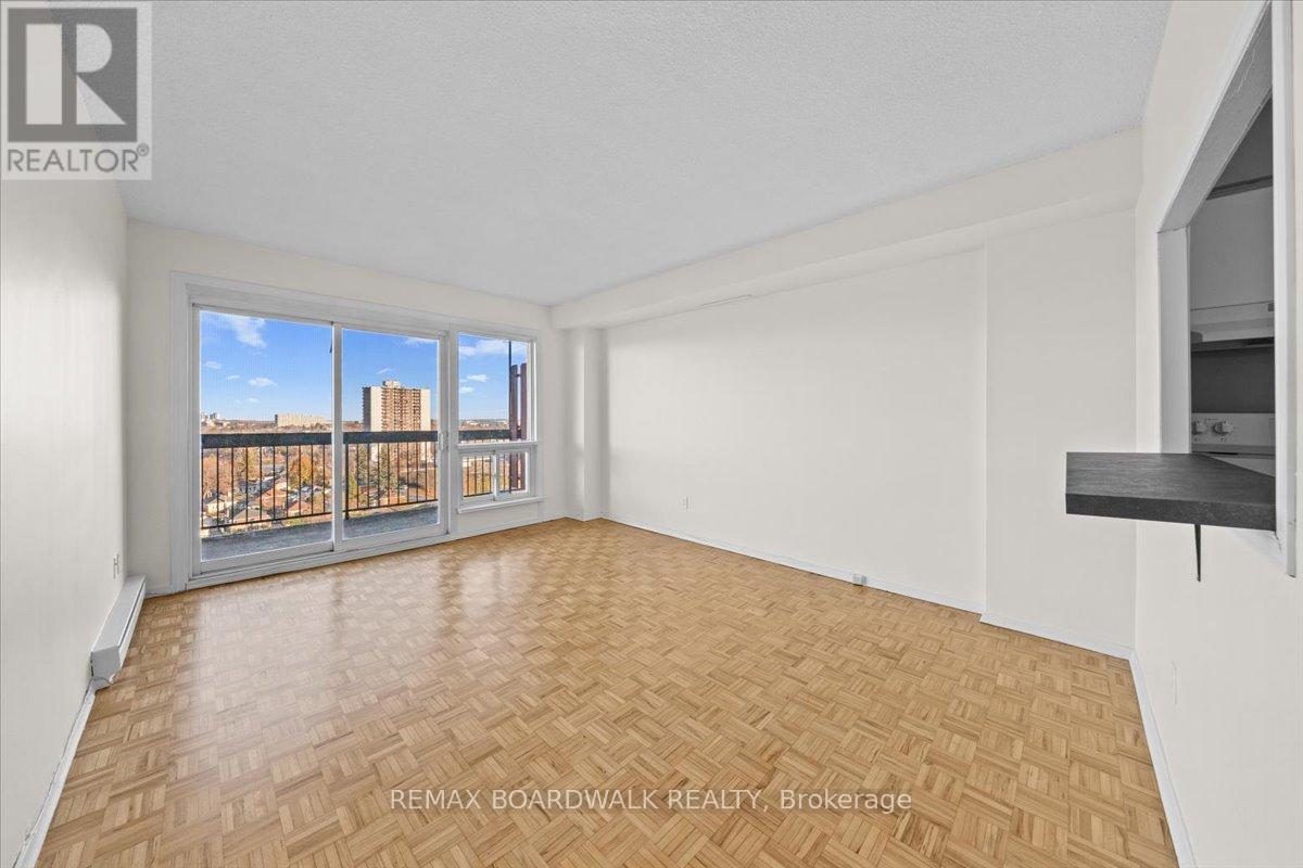 1507 - 158b Mcarthur Avenue, Ottawa, Ontario  K1L 8C9 - Photo 12 - X12822338