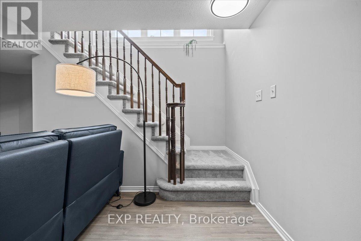 589 Pepperville Crescent, Ottawa, Ontario  K2M 0E7 - Photo 33 - X12822356