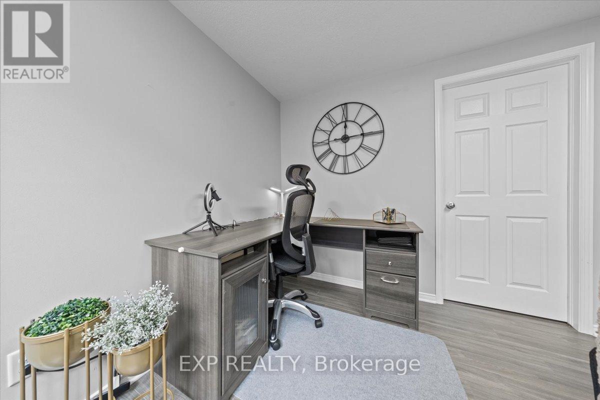 589 Pepperville Crescent, Ottawa, Ontario  K2M 0E7 - Photo 38 - X12822356