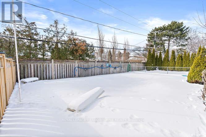 394 Wilson Avenue, Burlington, Ontario  L7L 2M9 - Photo 49 - W12822046