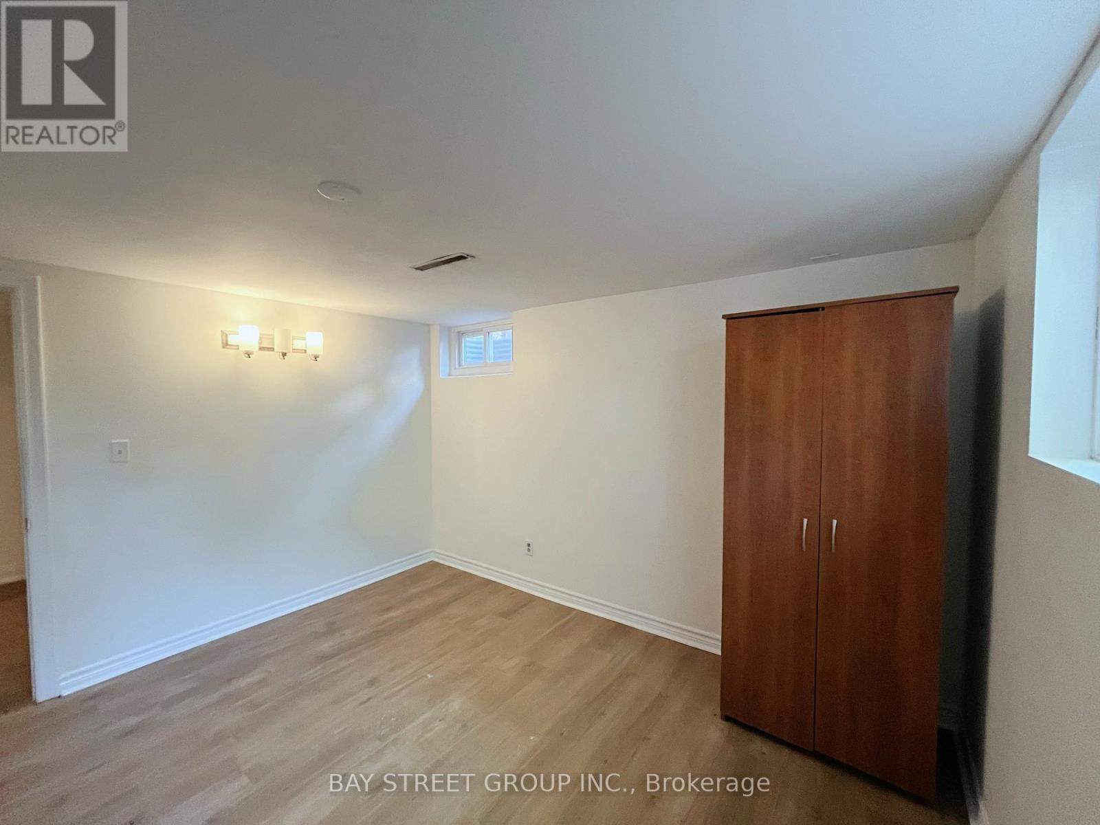 Lower - 12 Wakil Drive, St. Catharines, Ontario  L2T 3H8 - Photo 7 - X12822226