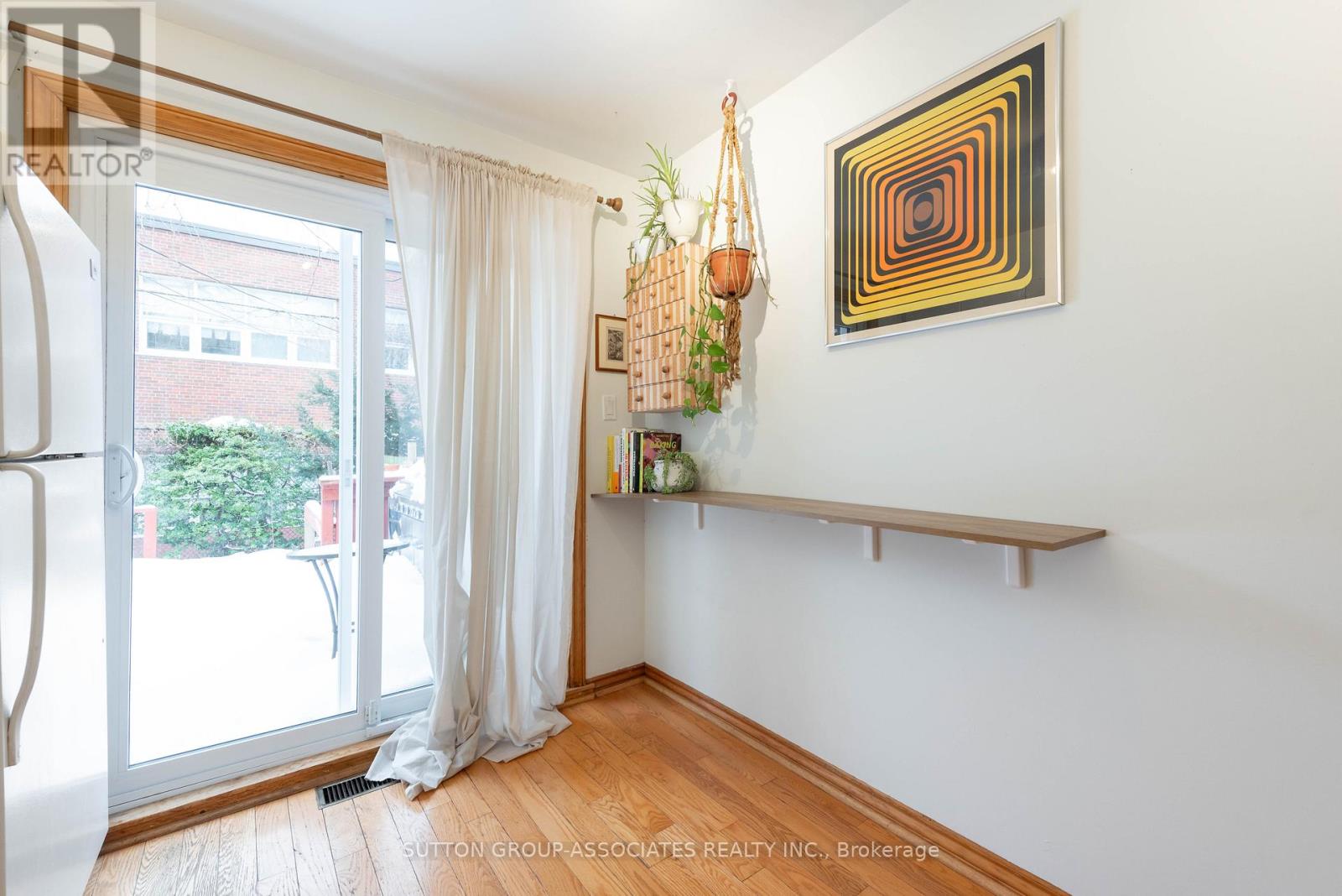 257 Benson Avenue, Toronto (Wychwood), Ontario  M6G 2J7 - Photo 12 - C12822126