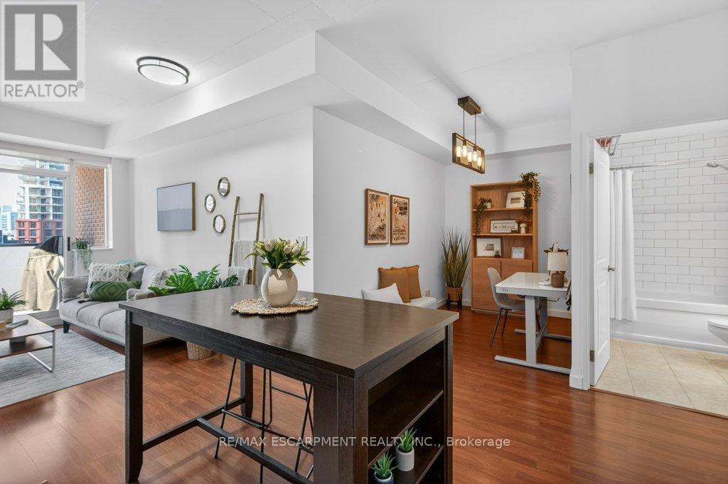 522 - 1 Shaw Street, Toronto (Niagara), Ontario  M6K 0A1 - Photo 5 - C12822134