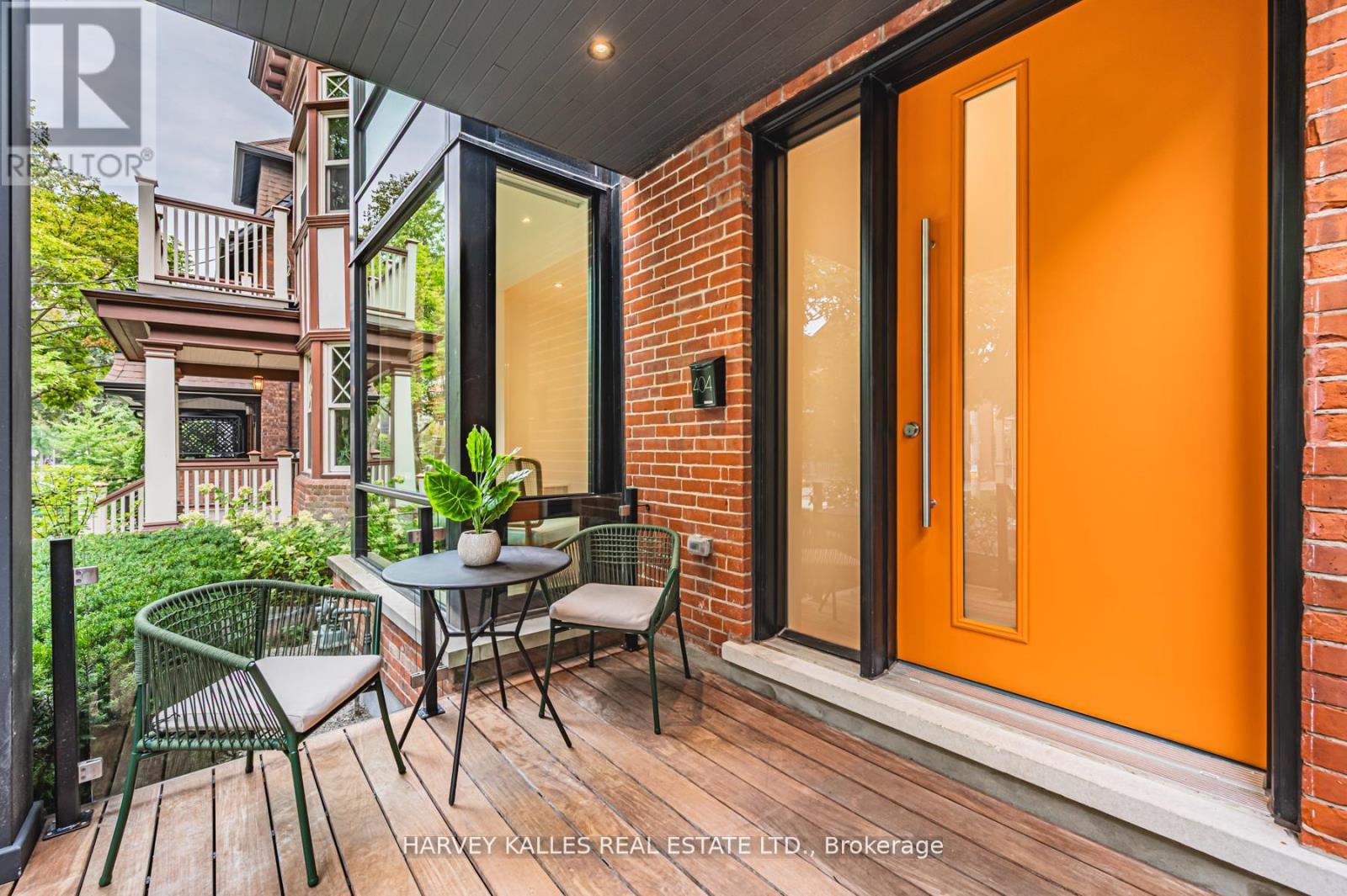 404 Brunswick Avenue, Toronto, Ontario  M5R 2Z4 - Photo 5 - C12822142