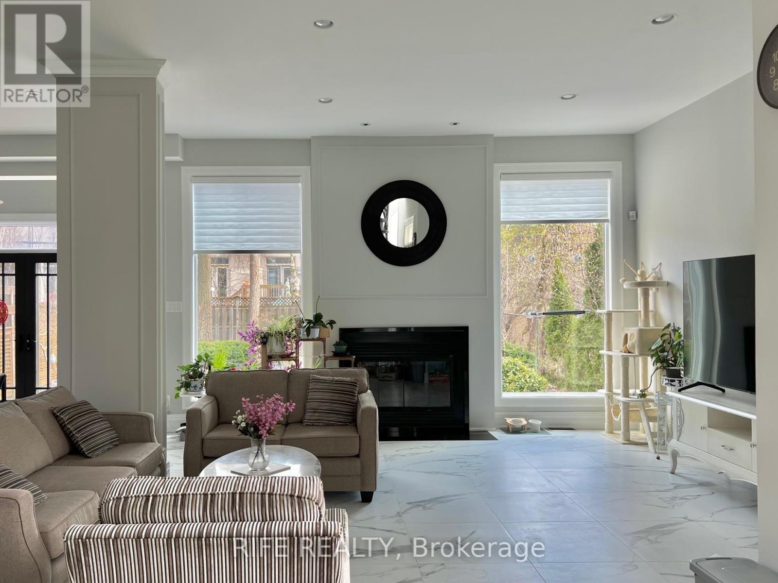 423 Bedford Park Avenue, Toronto, Ontario  M5M 1K2 - Photo 6 - C12822154