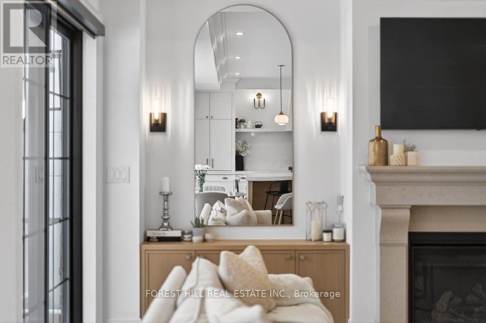 115 Park Home Avenue, Toronto, Ontario  M2N 1W7 - Photo 11 - C12822168