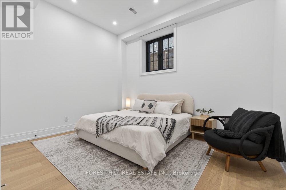 115 Park Home Avenue, Toronto, Ontario  M2N 1W7 - Photo 33 - C12822168