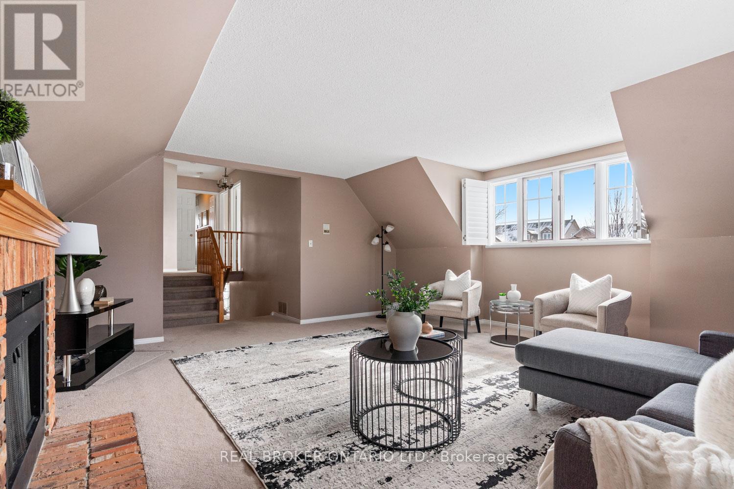 1501 Silver Spruce Drive, Pickering, Ontario  L1V 5G9 - Photo 17 - E12822064