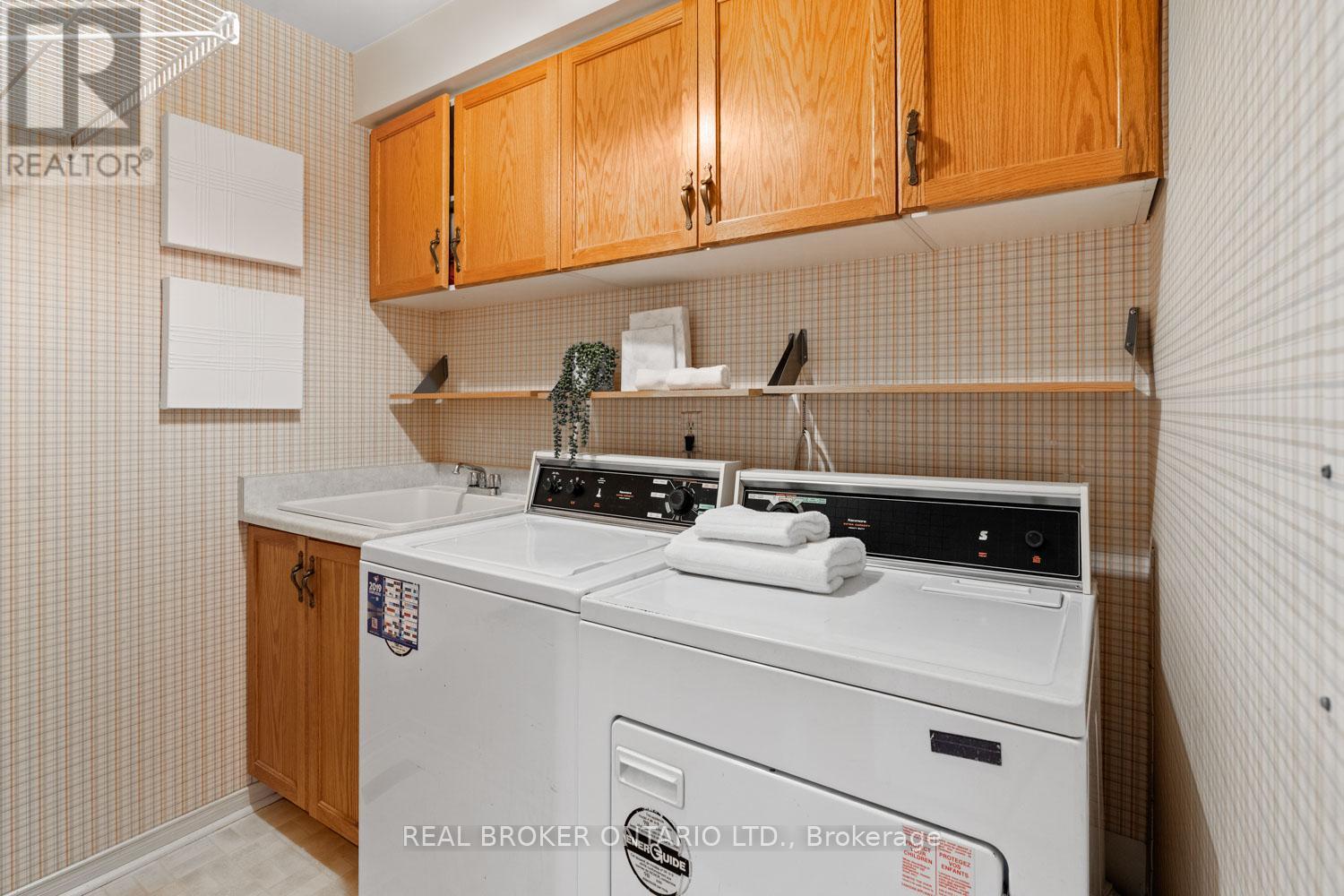 1501 Silver Spruce Drive, Pickering, Ontario  L1V 5G9 - Photo 31 - E12822064