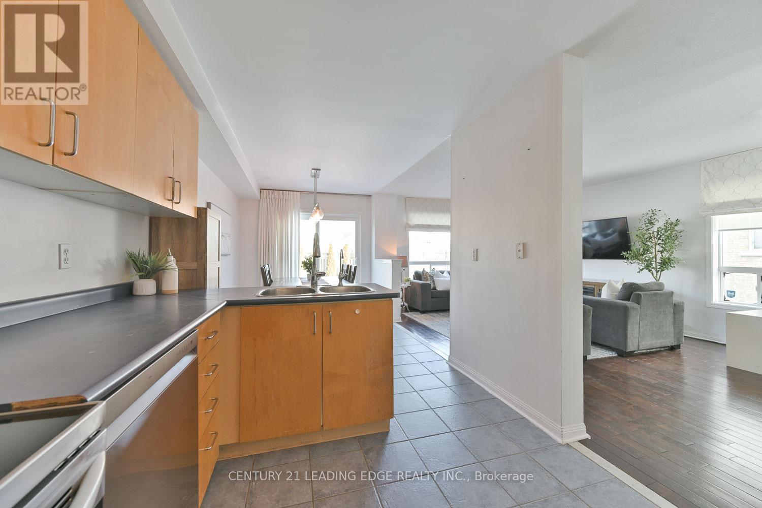 76 Regatta Crescent, Whitby, Ontario  L1N 9V3 - Photo 16 - E12822172