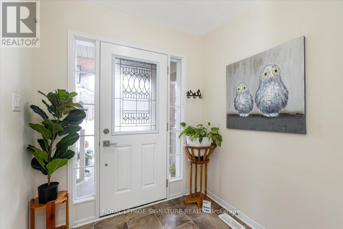 1110 Schooling Drive, Oshawa, Ontario  L1K 0S2 - Photo 3 - E12822190