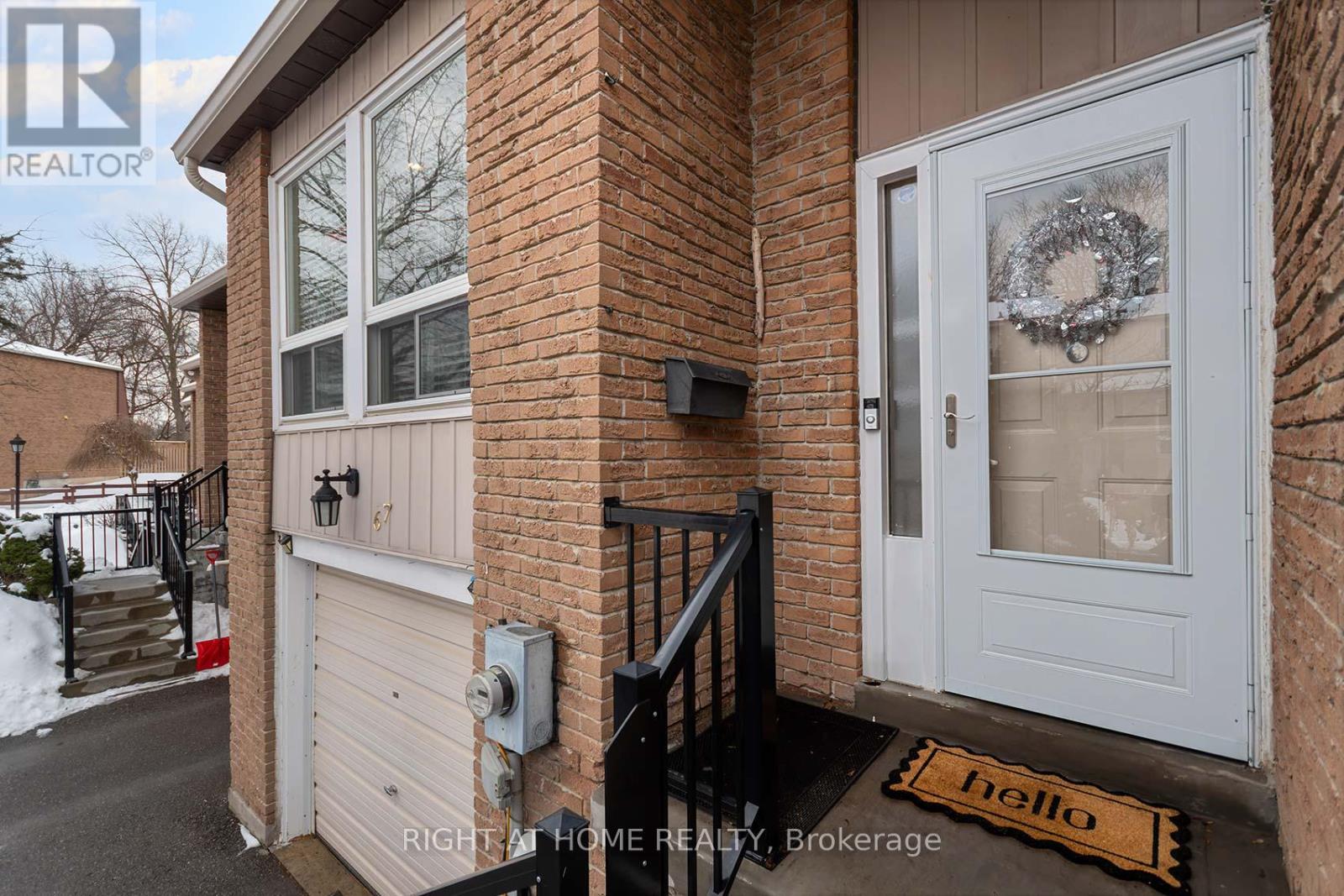 67 Willows Lane, Ajax, Ontario L1S 6E7 - Photo 5 - E12822290