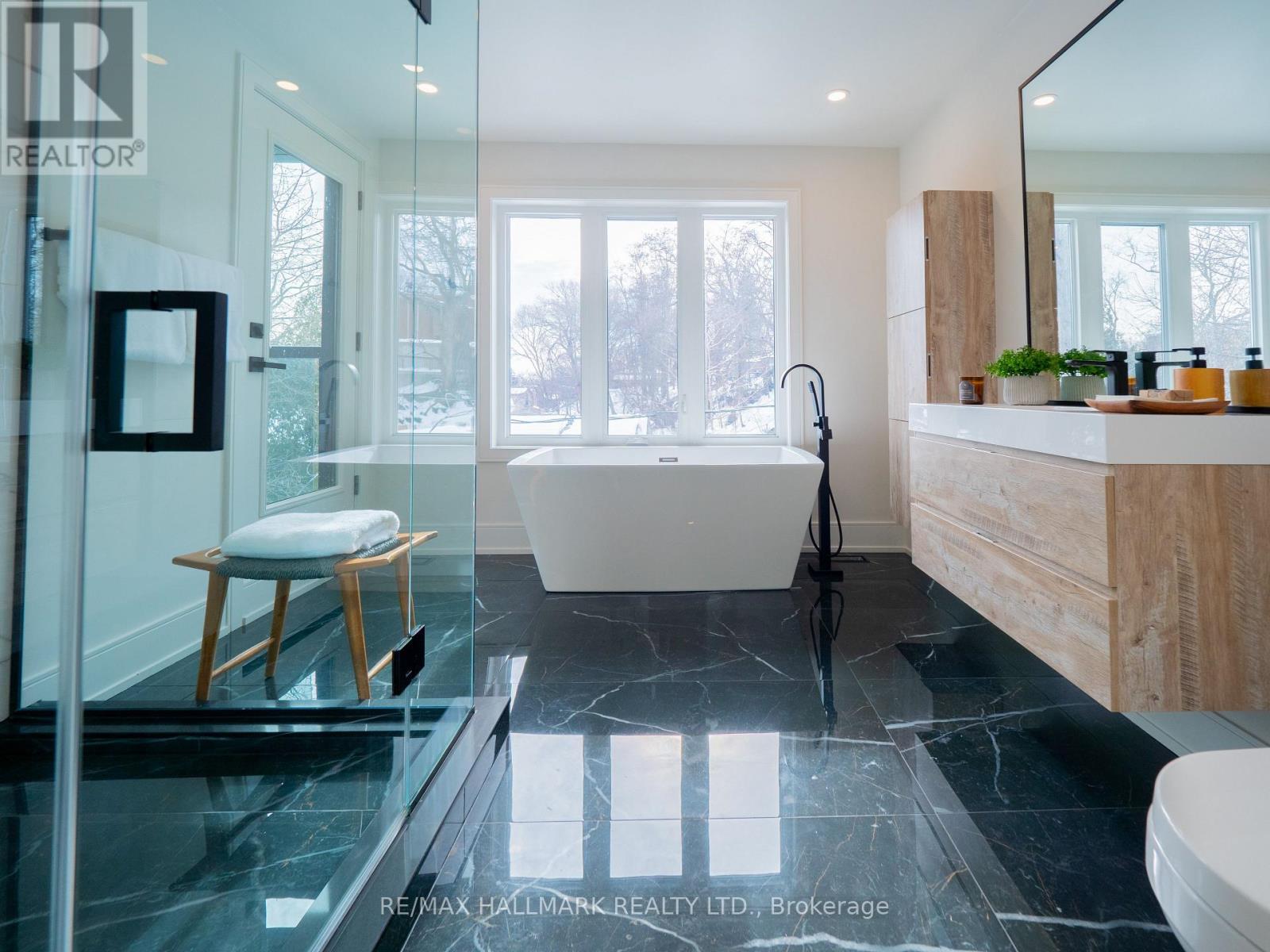 24 Harriet Street, Toronto, Ontario  M4L 2E9 - Photo 39 - E12822318