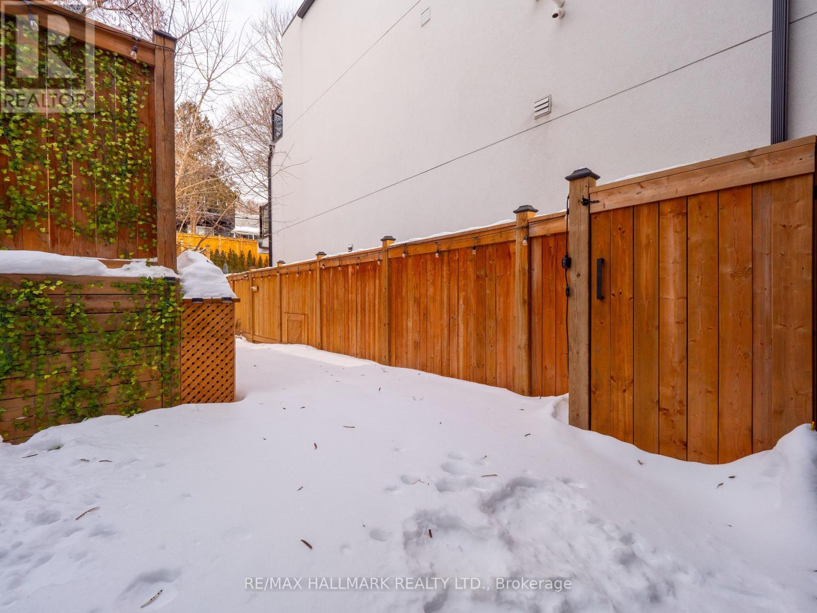 24 Harriet Street, Toronto, Ontario  M4L 2E9 - Photo 46 - E12822318