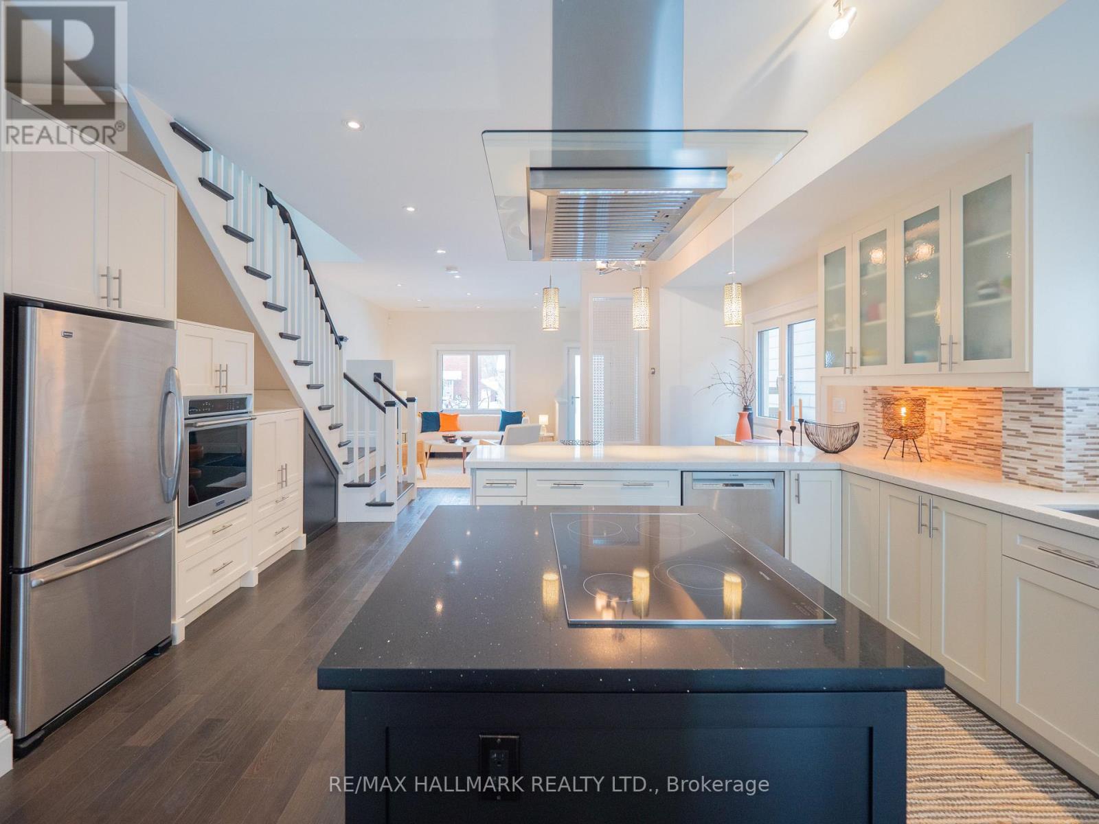 218 Westlake Avenue, Toronto, Ontario  M4C 4S9 - Photo 13 - E12822344