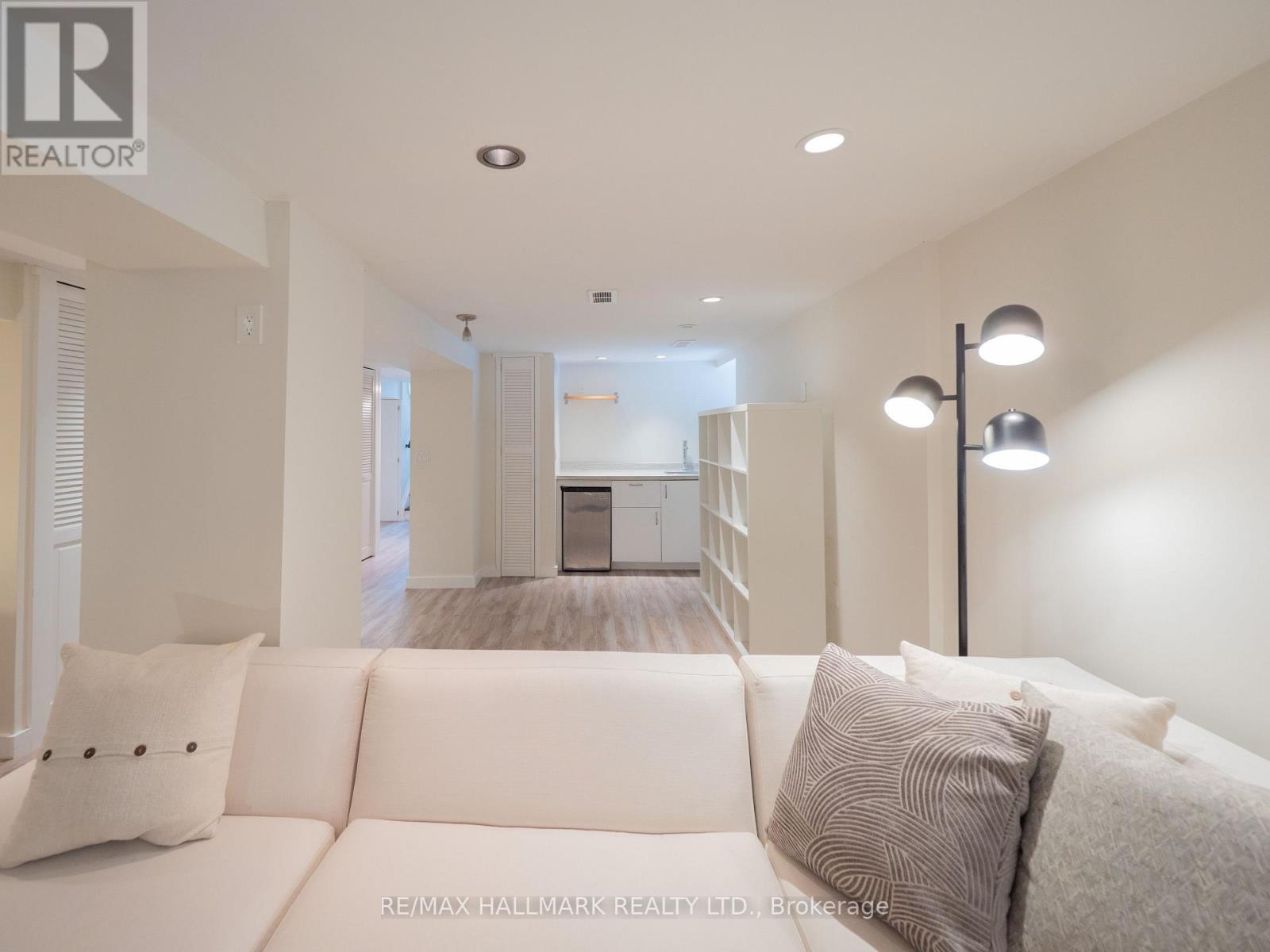 218 Westlake Avenue, Toronto, Ontario  M4C 4S9 - Photo 37 - E12822344