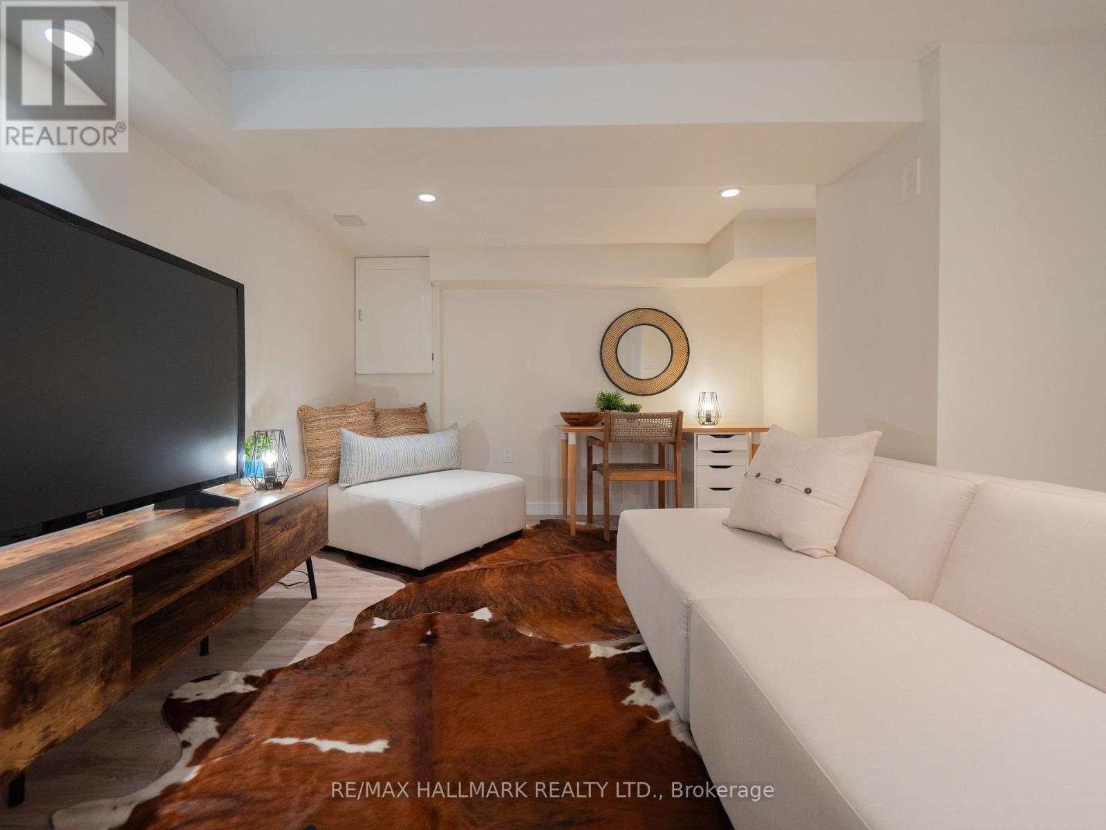 218 Westlake Avenue, Toronto, Ontario  M4C 4S9 - Photo 38 - E12822344