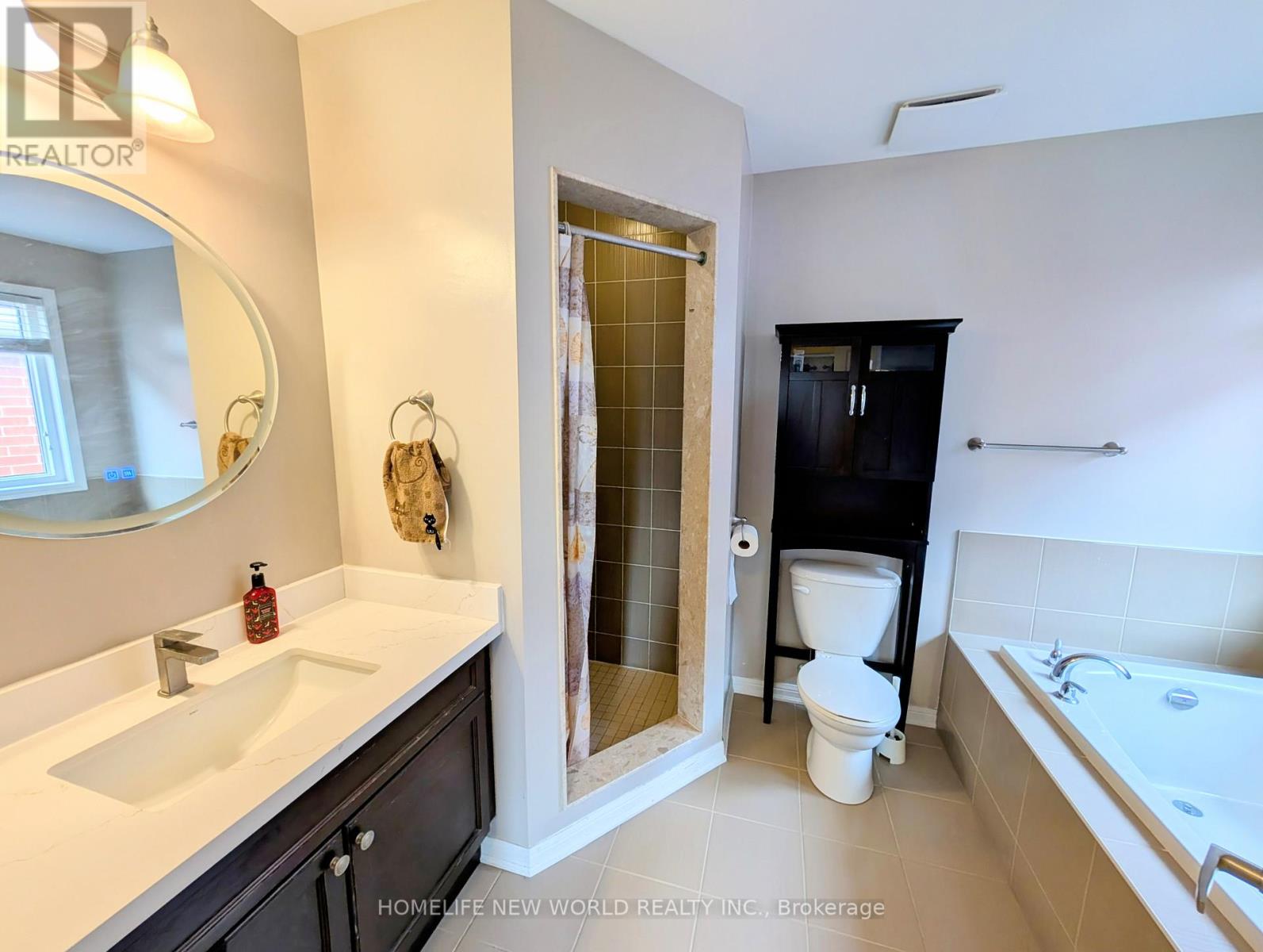 105 James Parrott Avenue, Markham, Ontario  L6E 2B3 - Photo 14 - N12822072