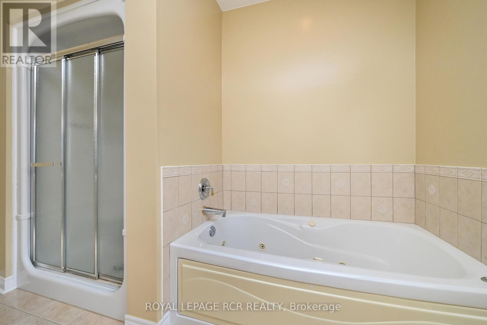 38 Bella Vista Trail, New Tecumseth, Ontario  L9R 2C6 - Photo 18 - N12822186