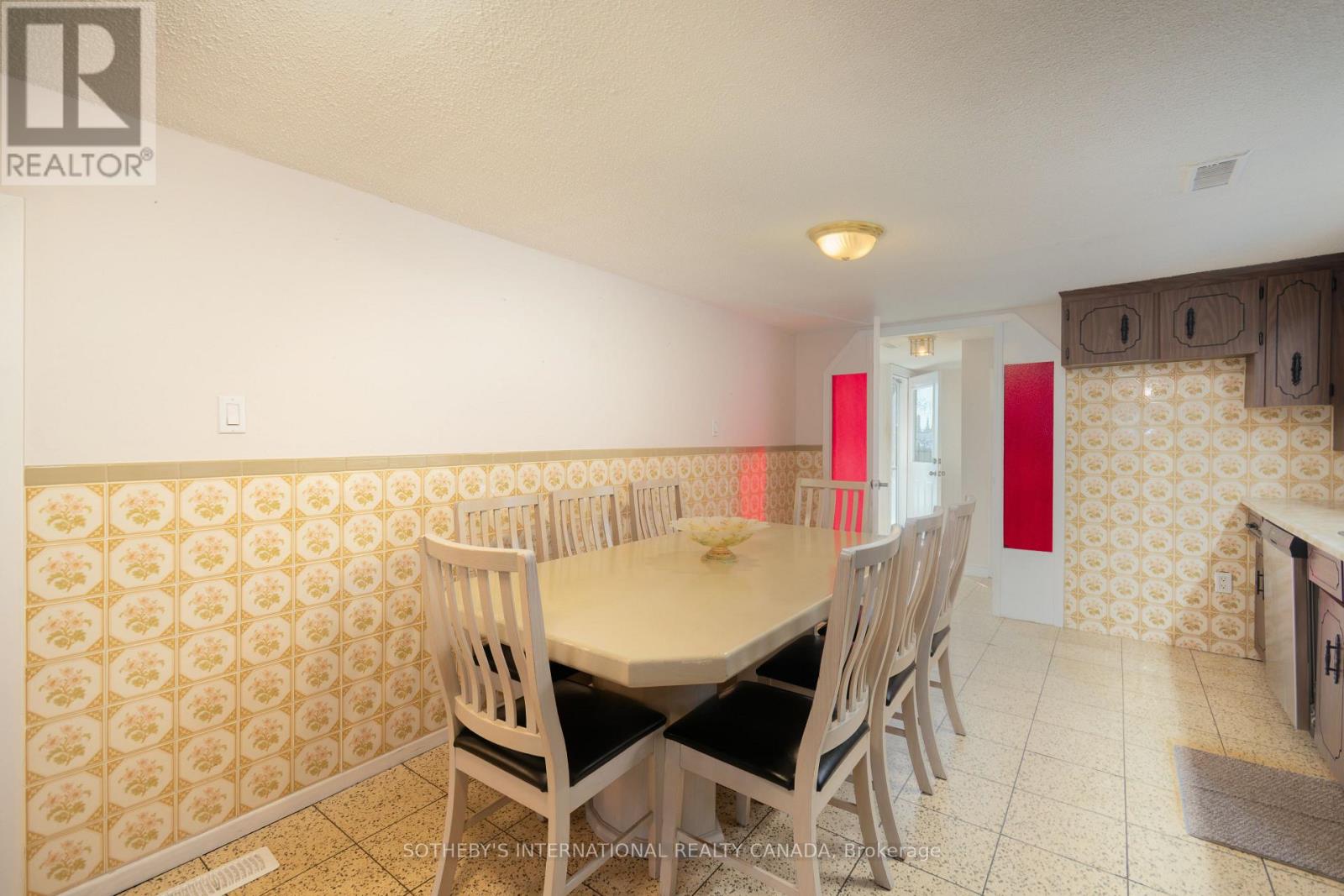 90 Andrew Park, Vaughan, Ontario  L4L 1E9 - Photo 21 - N12822244