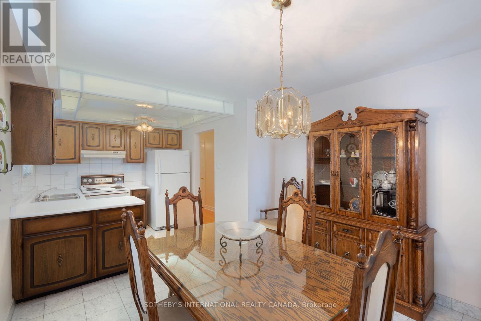 90 Andrew Park, Vaughan, Ontario  L4L 1E9 - Photo 9 - N12822244