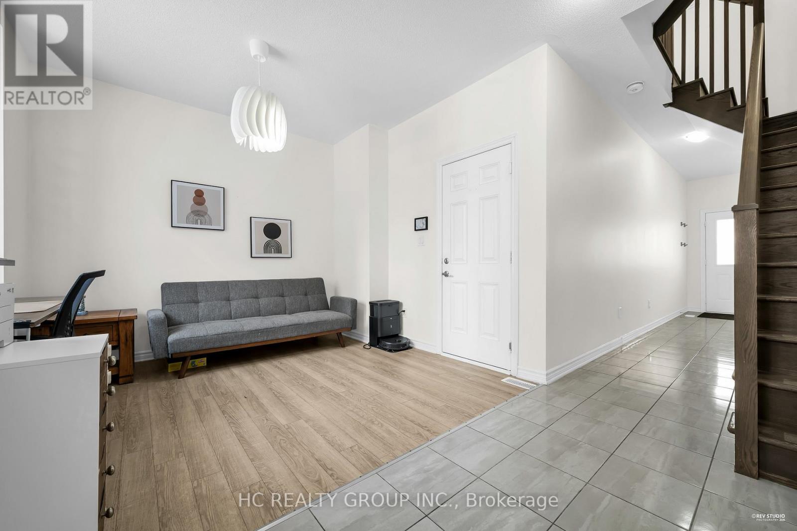 64 Chicago Lane, Markham, Ontario  L6E 0V6 - Photo 6 - N12822254